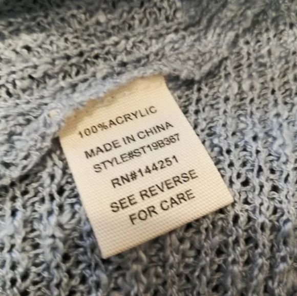 Moon & Madison Light Blue Loose Knit Sweater Size M - Picture 10 of 11